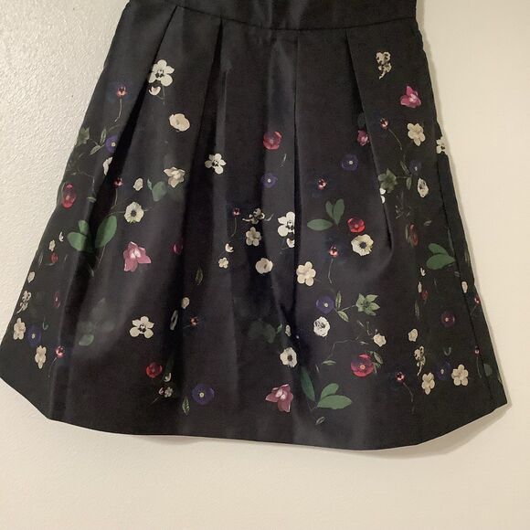 H&M Black Floral Preppy Academic Satin Dark Fairy Pleated Mini Skirt Size 4 - Picture 3 of 7